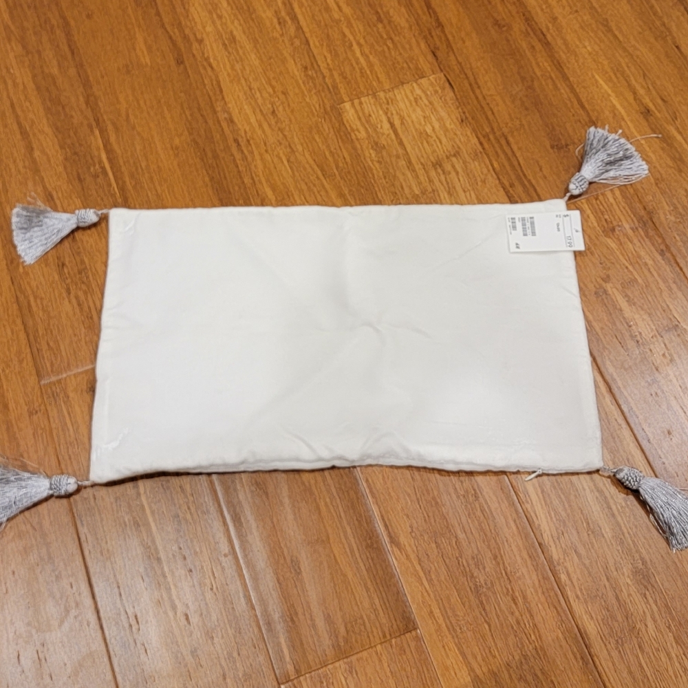 H&M Velvet Pillow Cover With Tassles